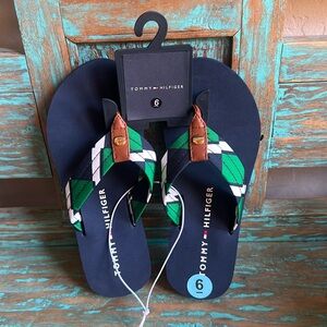 New Tommy Hilfiger Plaid Jaid Flip Flop Sandals Navy Blue Green White